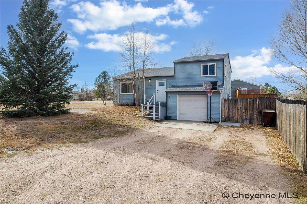 6706 Fairfield Ave - Photo 1