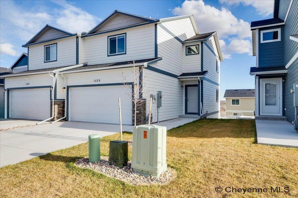 1529 Alyssaelaine Dr - Photo 1