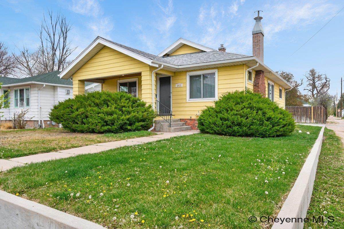 2615 Evans Ave - Photo 1