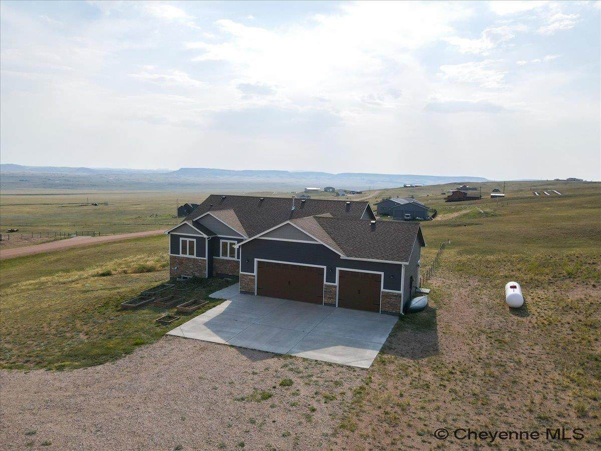 1076 South Mule Trl - Photo 1