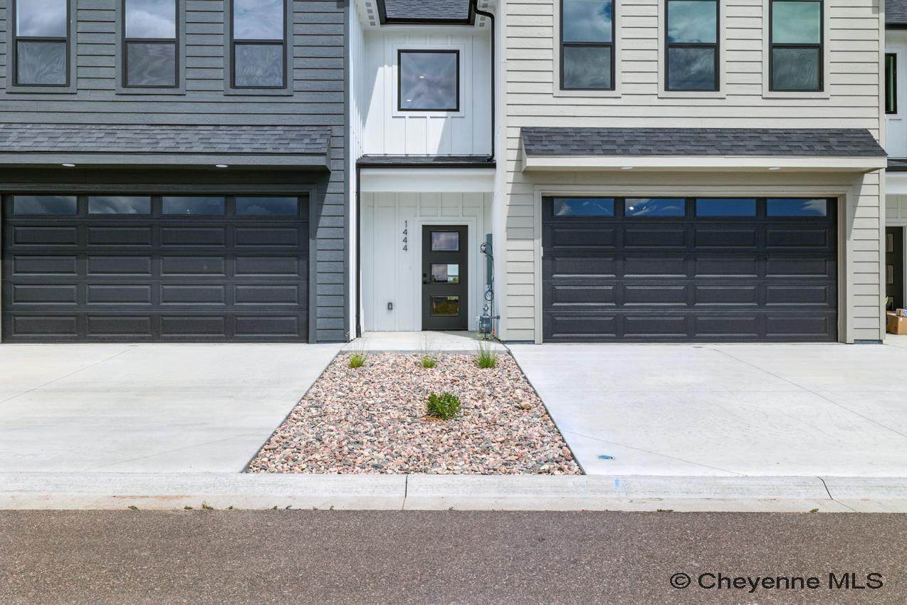 1424 Big Meadow Dr - Photo 1
