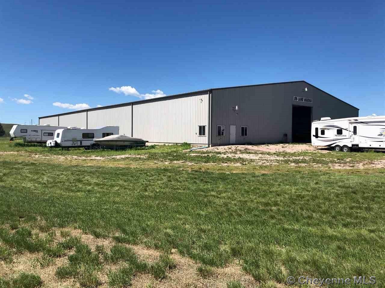 101 Pine Ave - Photo 1