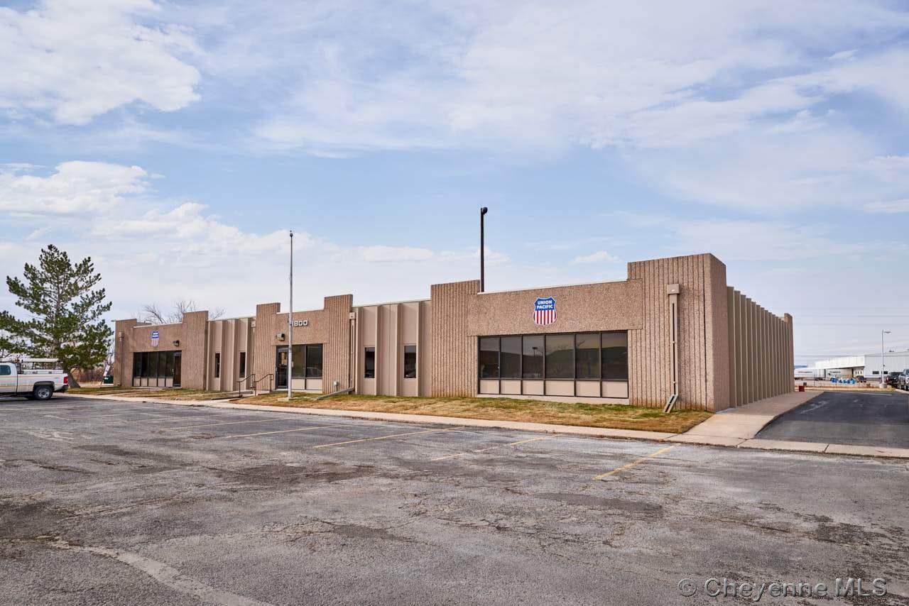 1800 Westland Rd - Photo 1