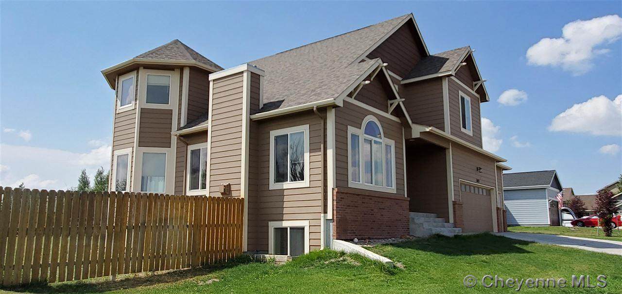 5821 Indigo Dr - Photo 1