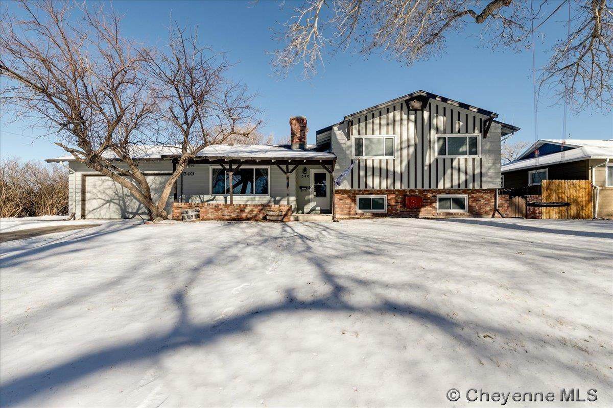 540 Cornell Ln - Photo 1