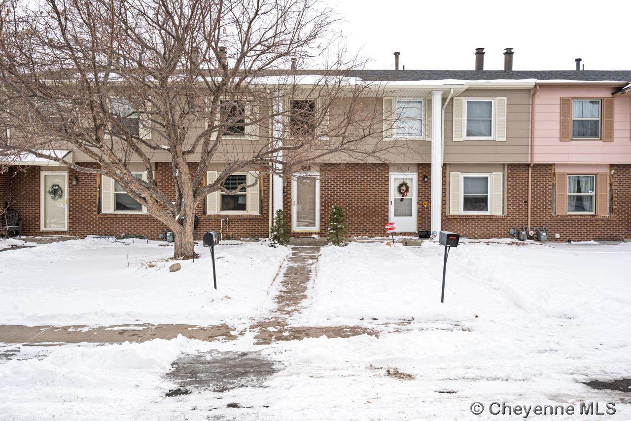 4913 14TH ST - Photo 1