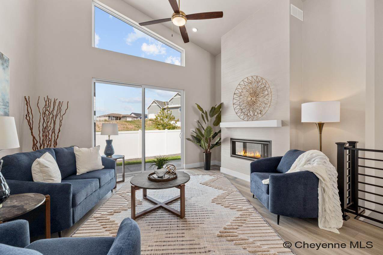 4056 Saddleback Ln - Photo 1