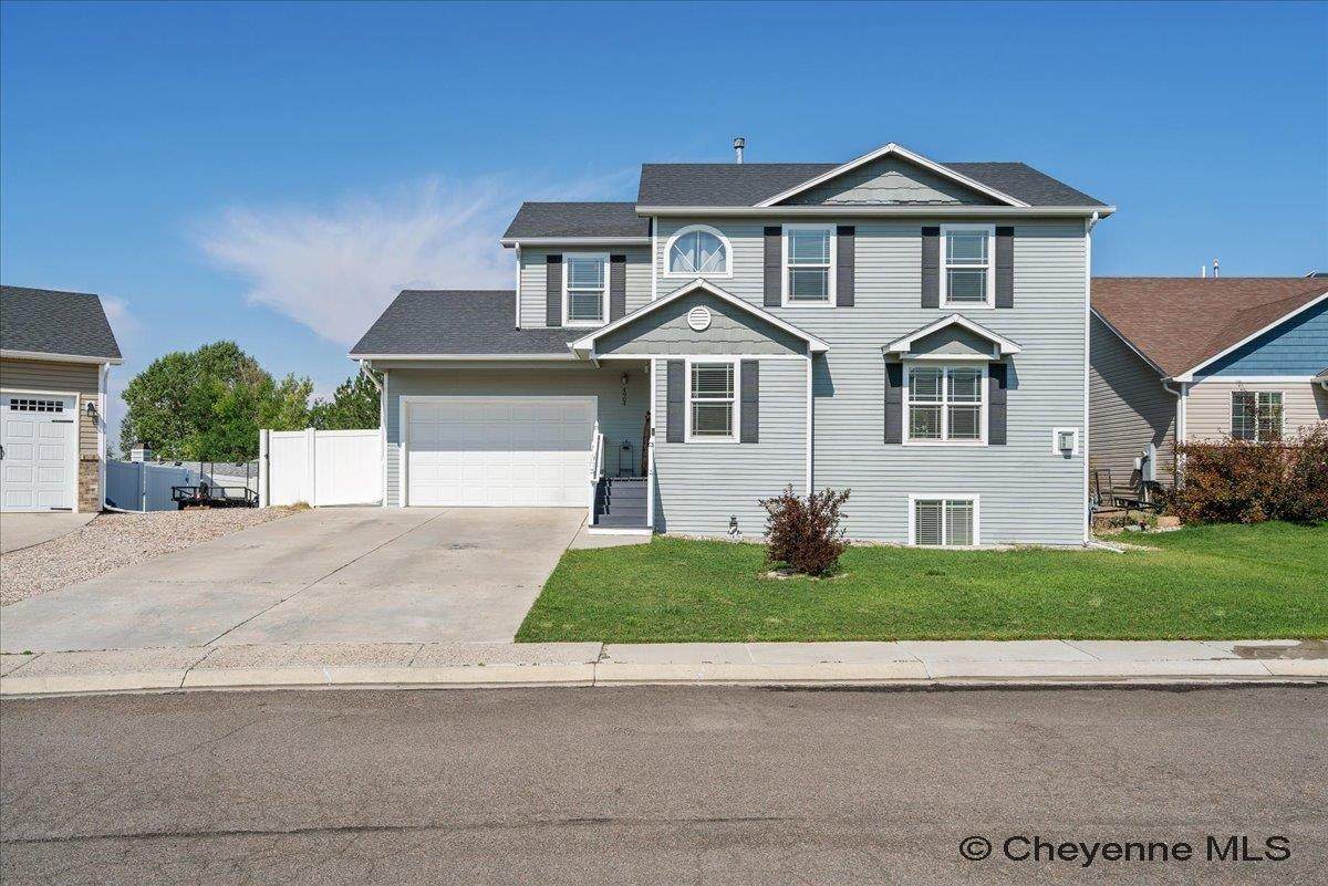 4904 Topaz Dr - Photo 1