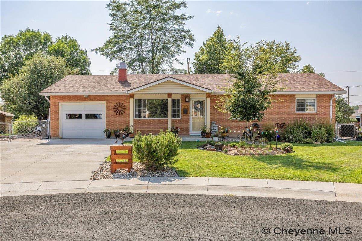 1442 Monroe Ct - Photo 1