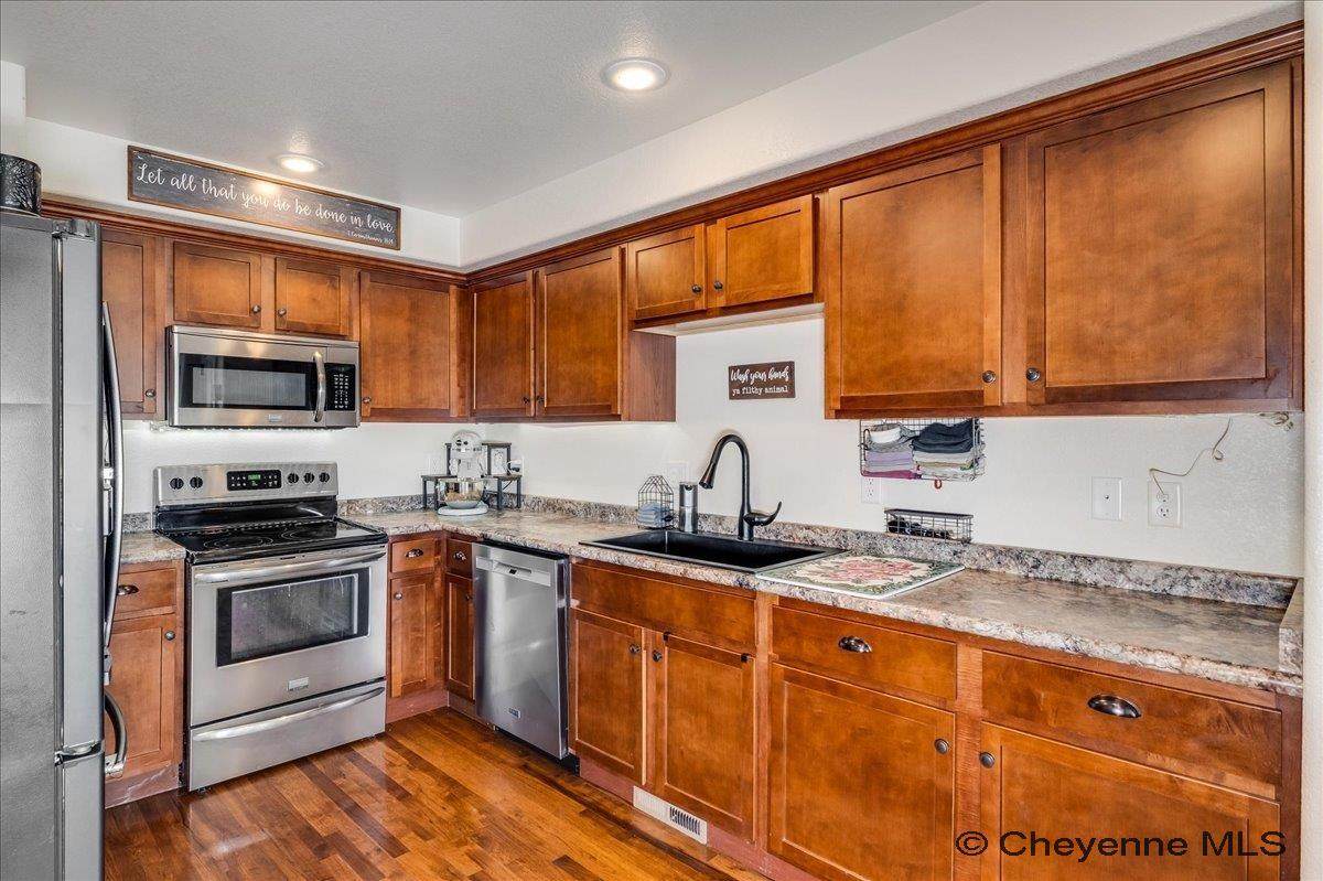 3821 Rain Dancer Trl - Photo 1