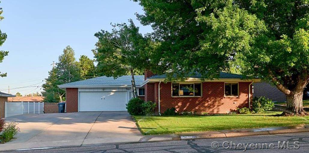 3427 Arrowhead Rd - Photo 1