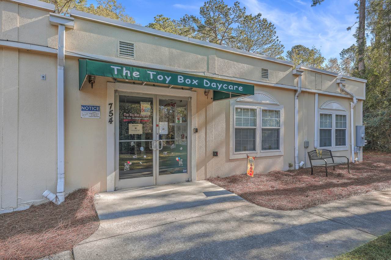 754 Orangeburg Road - Photo 1