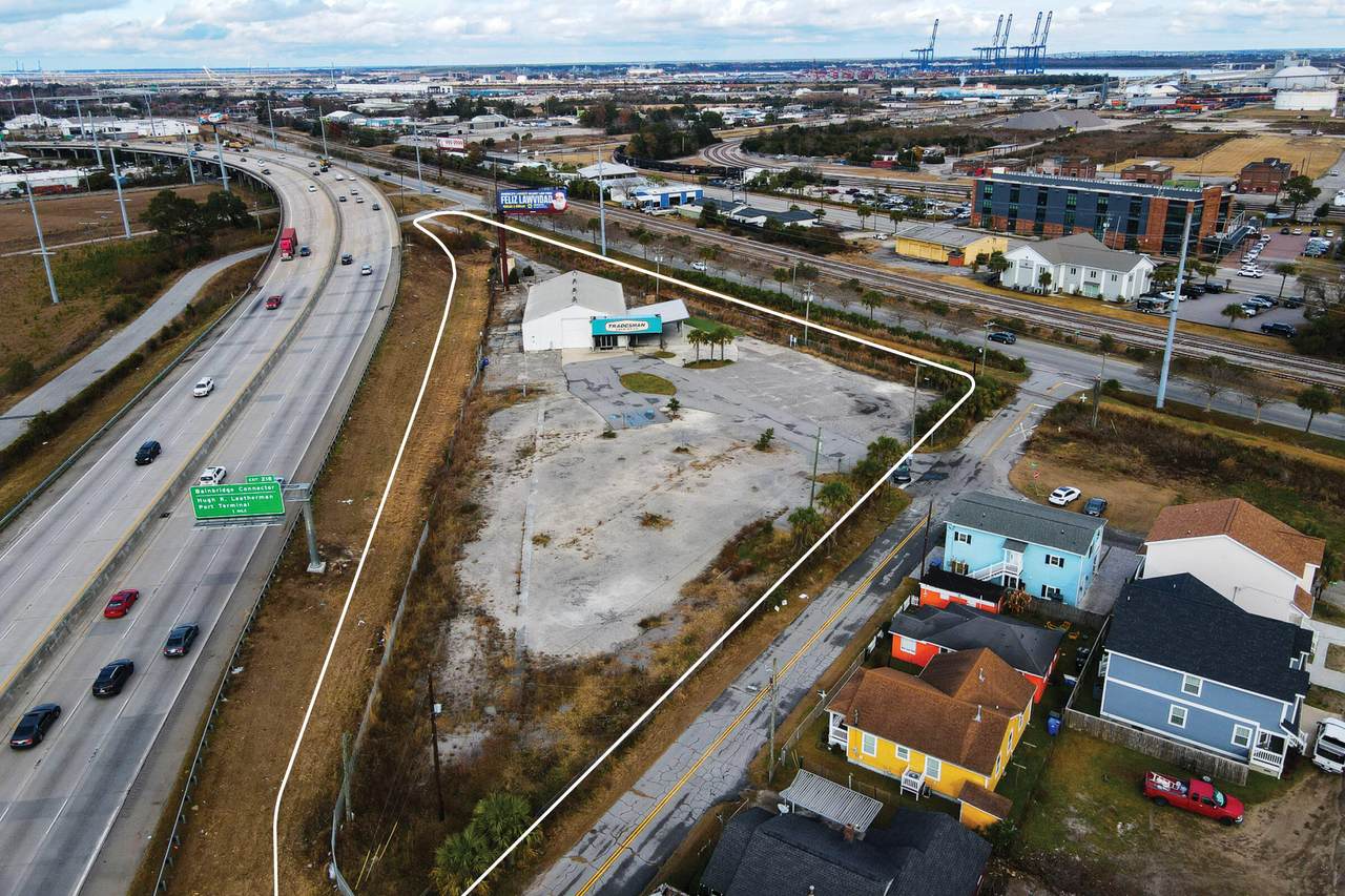 1647 King Street Extension - Photo 1