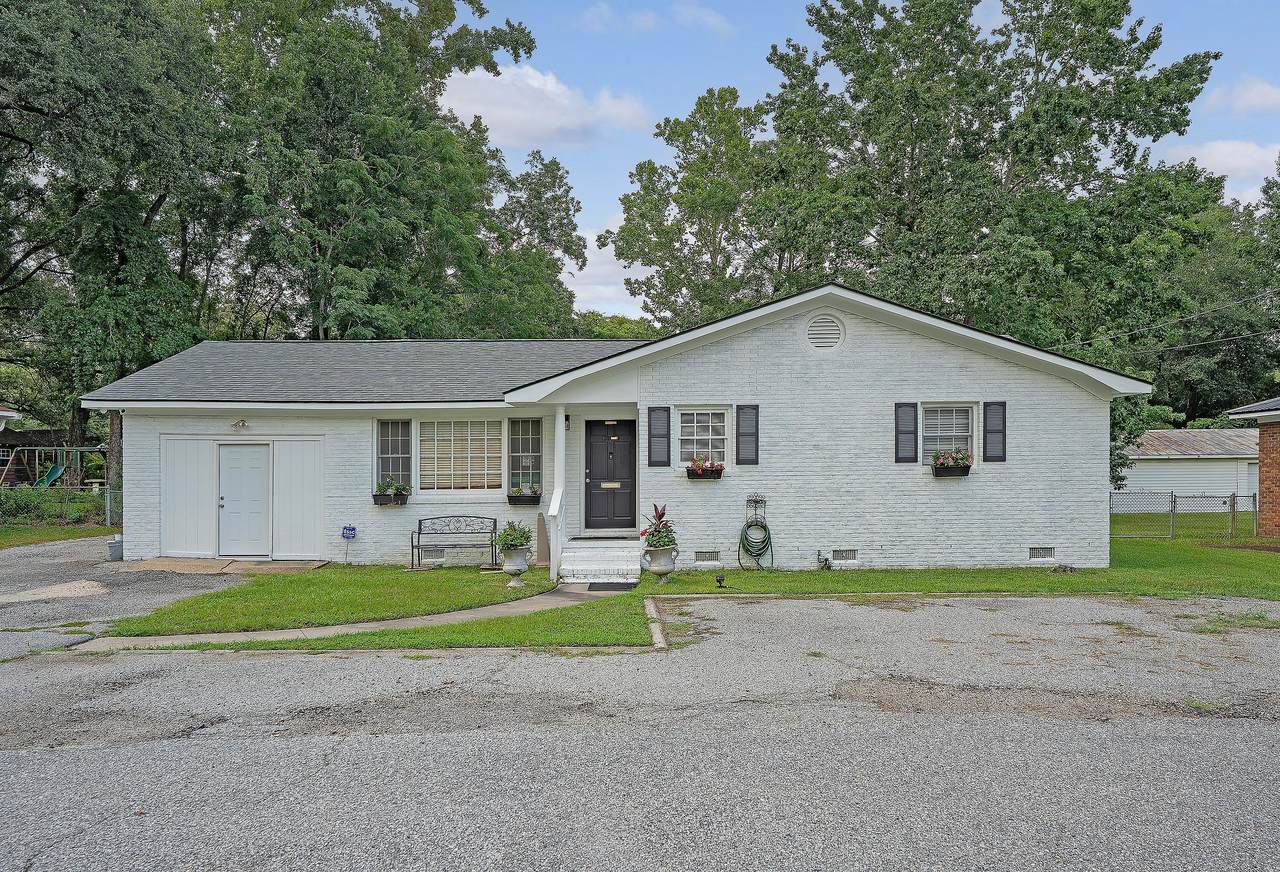 10562 Dorchester Road Road - Photo 1