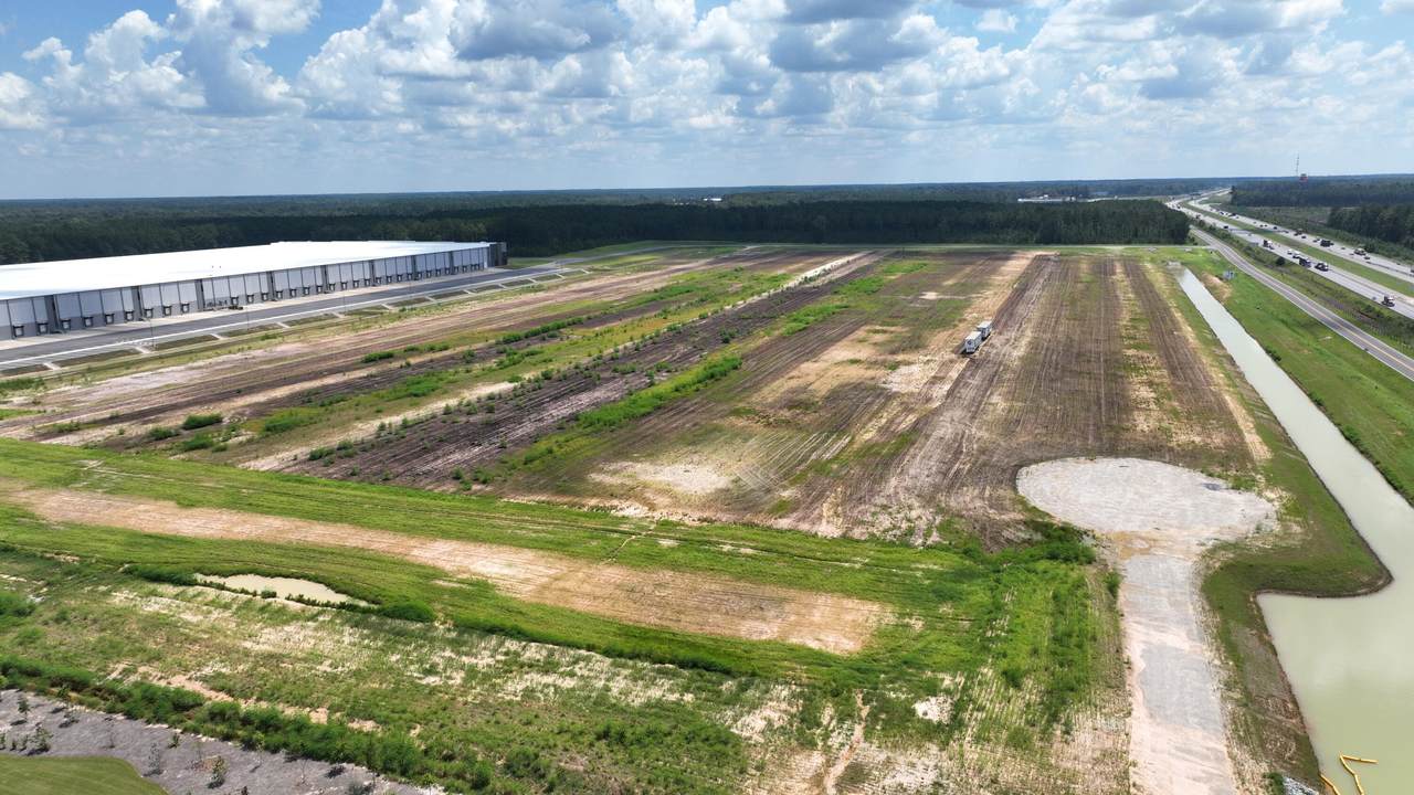 450 Strathmore Road - Photo 1