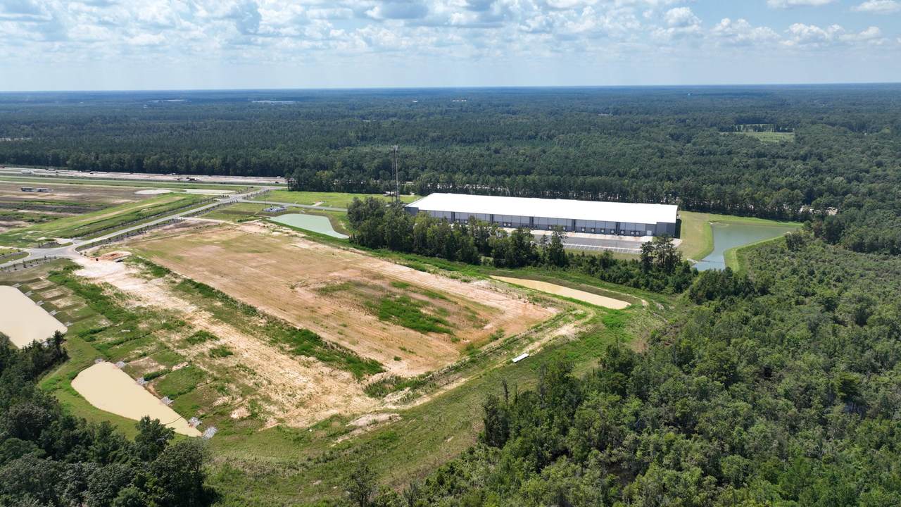 430 Strathmore Road - Photo 1