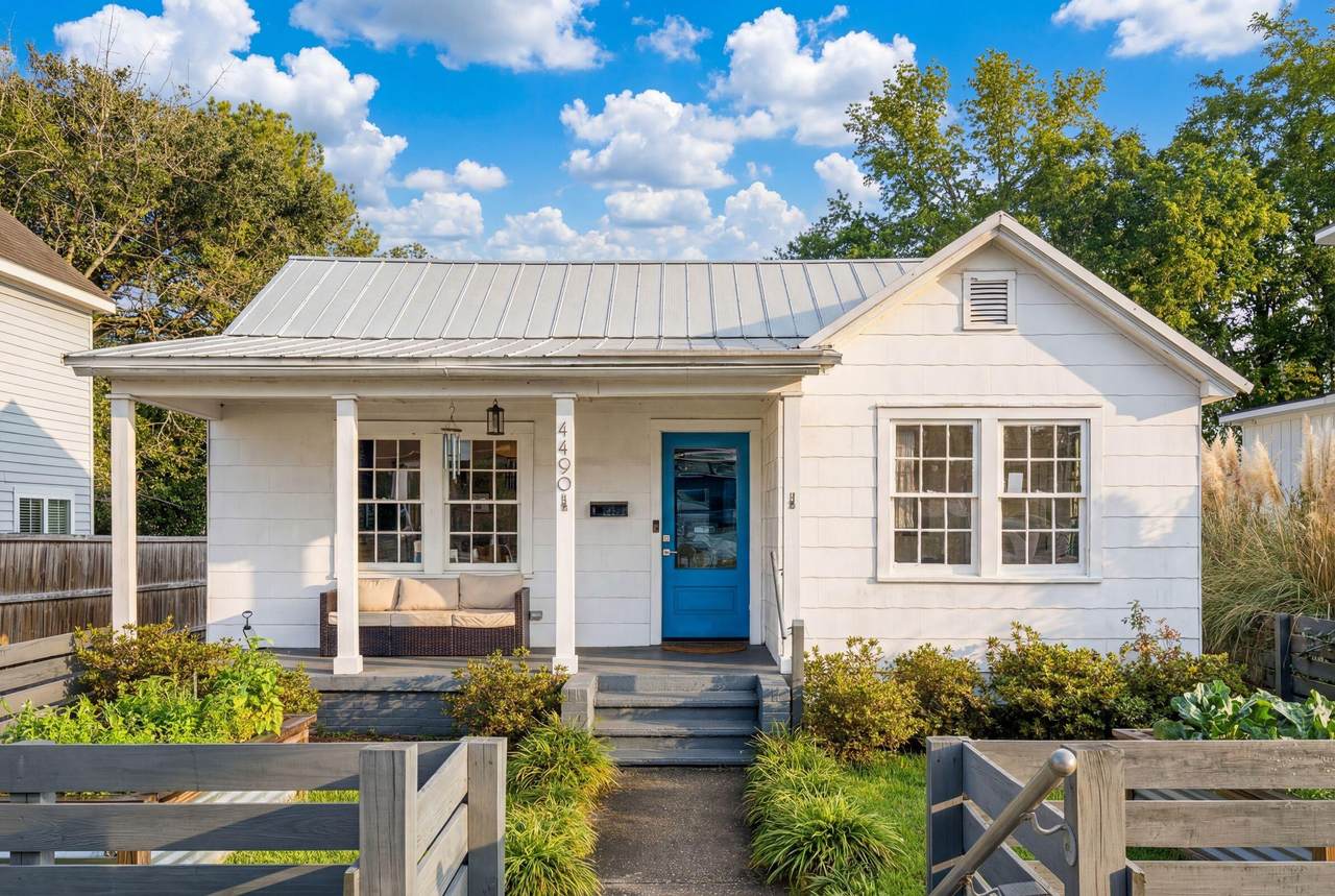 4490 Durant Avenue - Photo 1