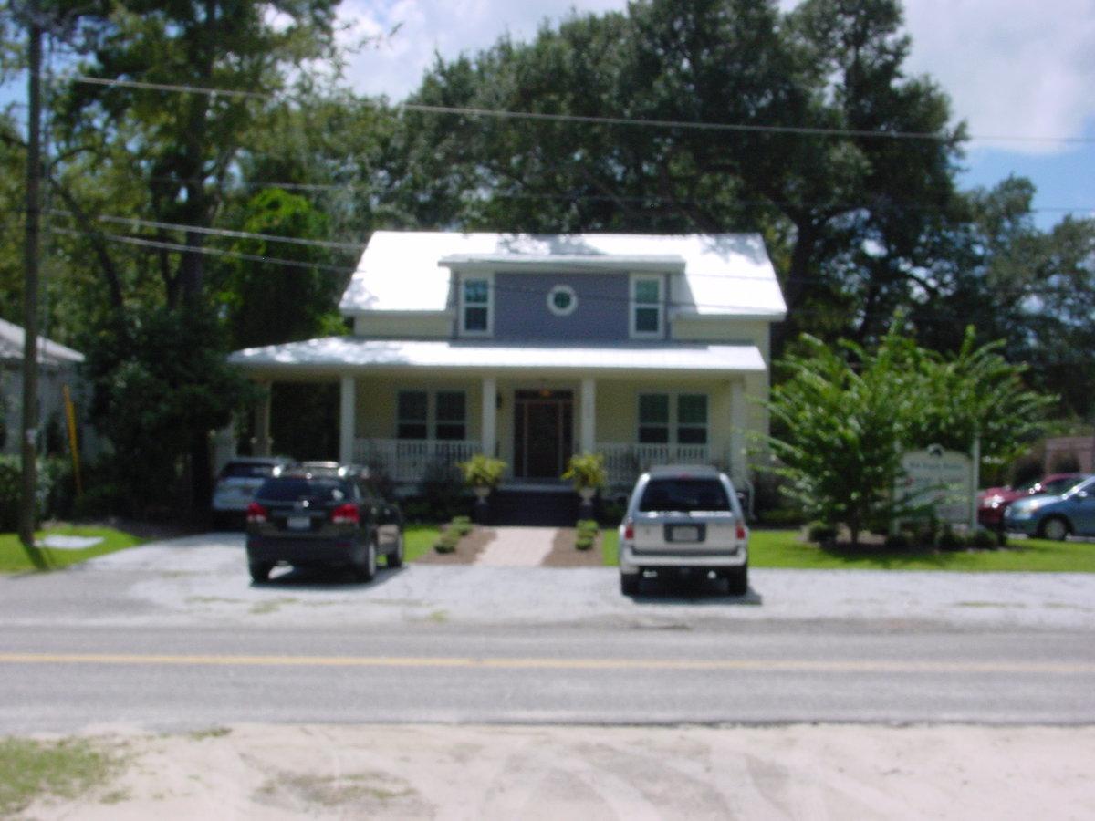 202 2nd N St - Photo 1