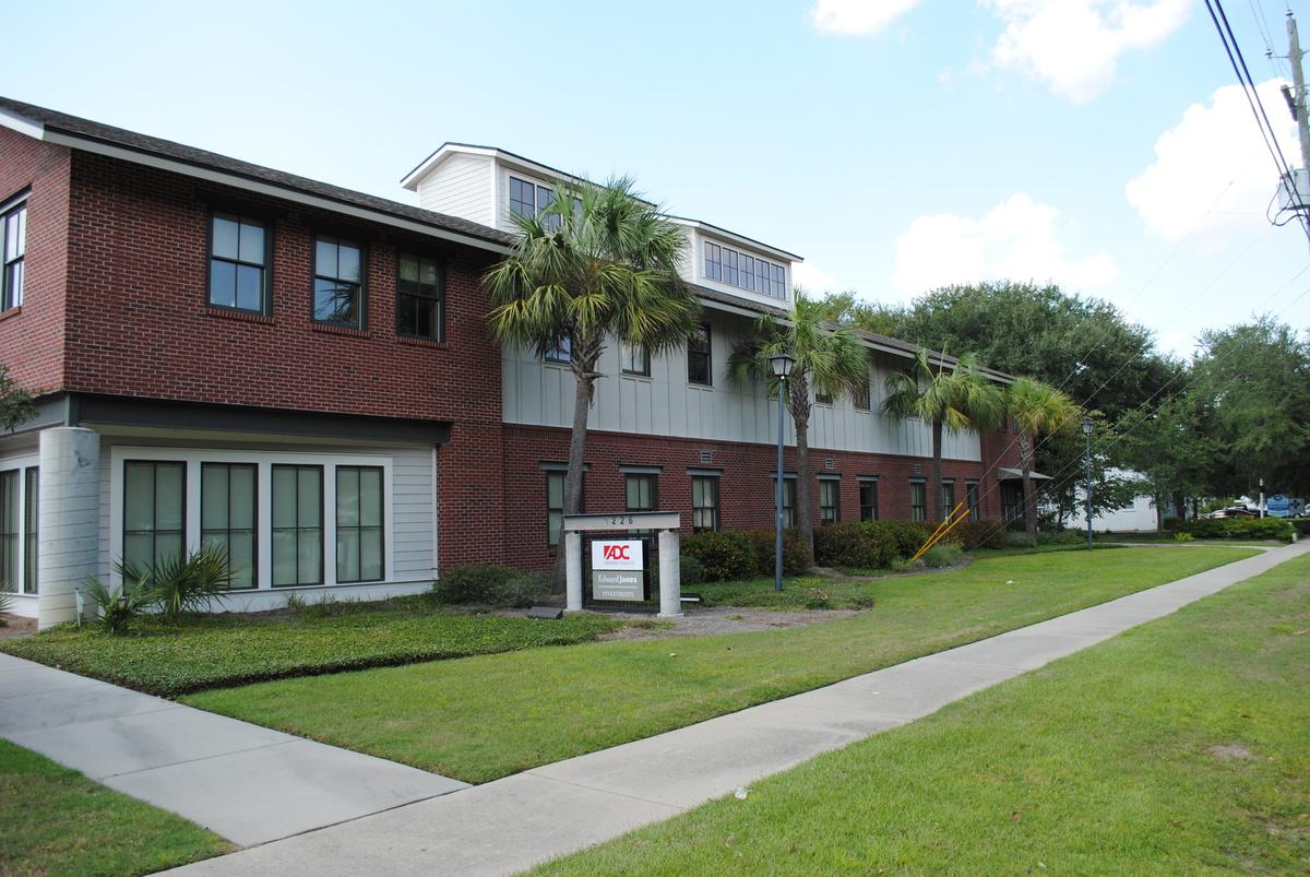 1226 Yeamans Hall Rd - Photo 1