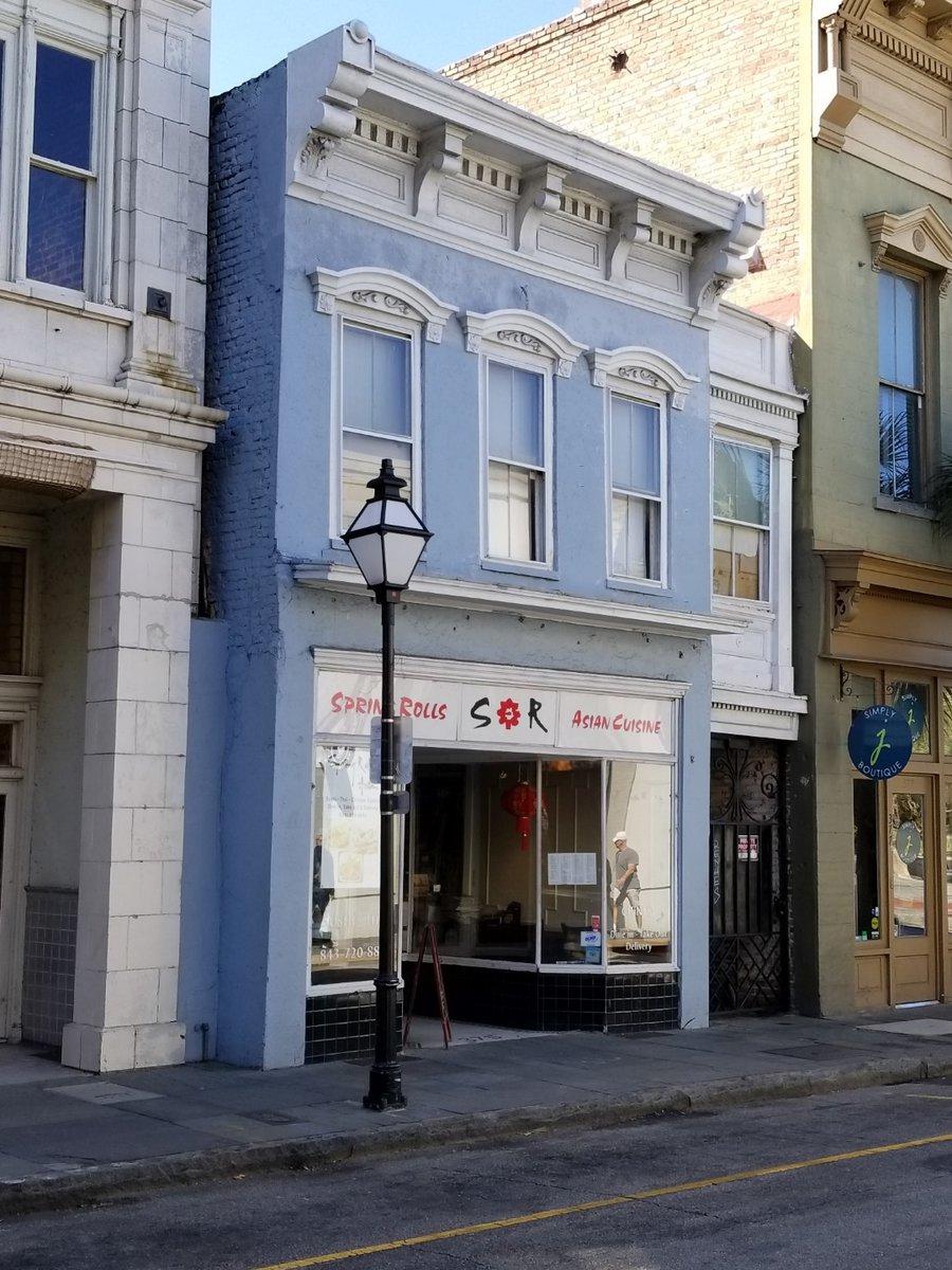 375 King St - Photo 1