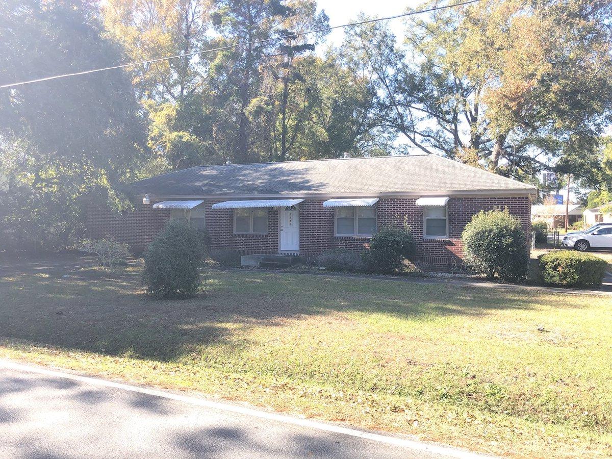 1221 Wappoo Rd - Photo 1