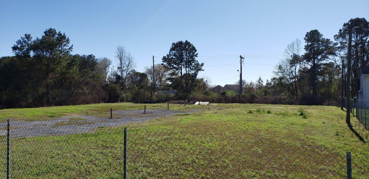 978 Live Oak Dr - Photo 1