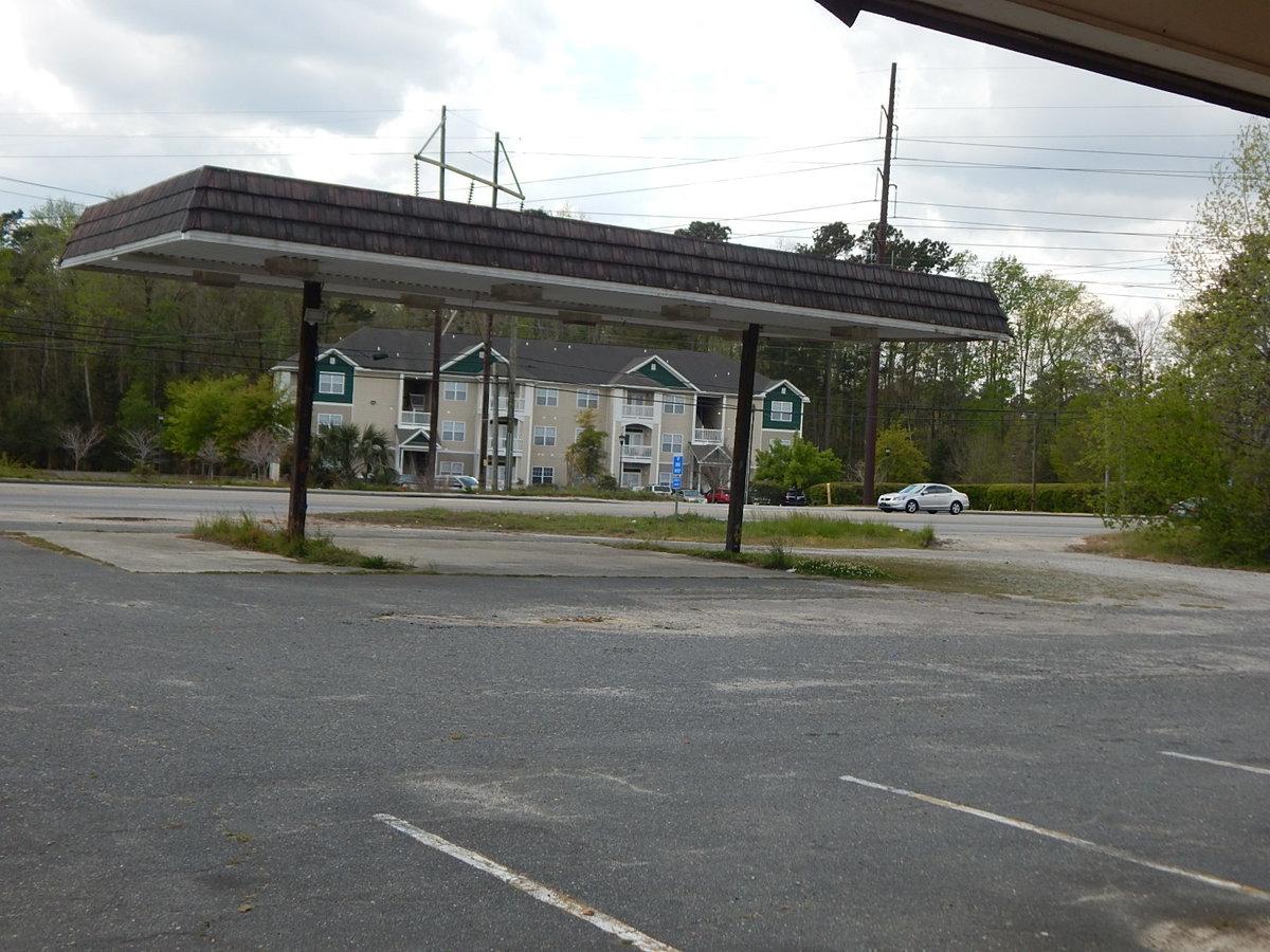 9516 Highway 78 - Photo 1