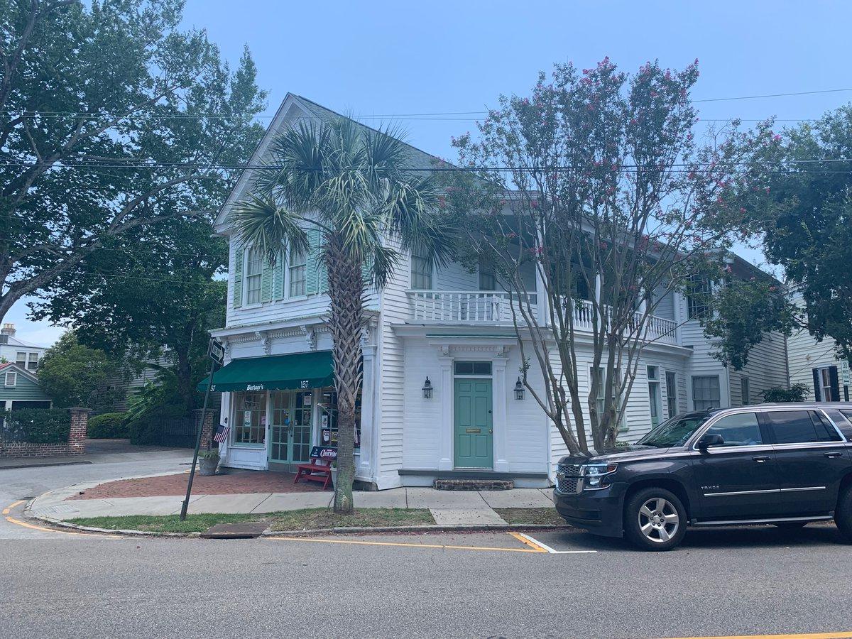 157 Broad St - Photo 1