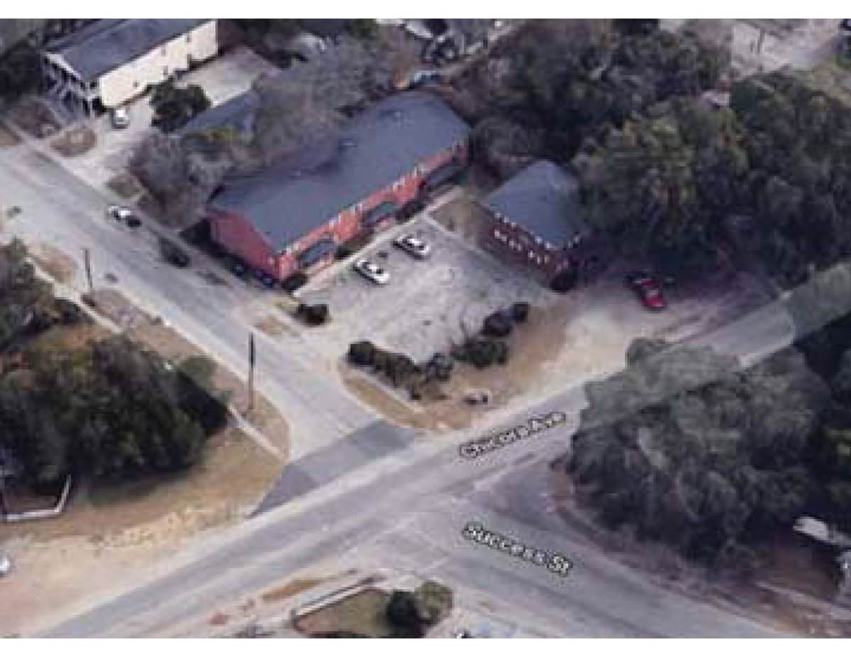 1907 Success St - Photo 1