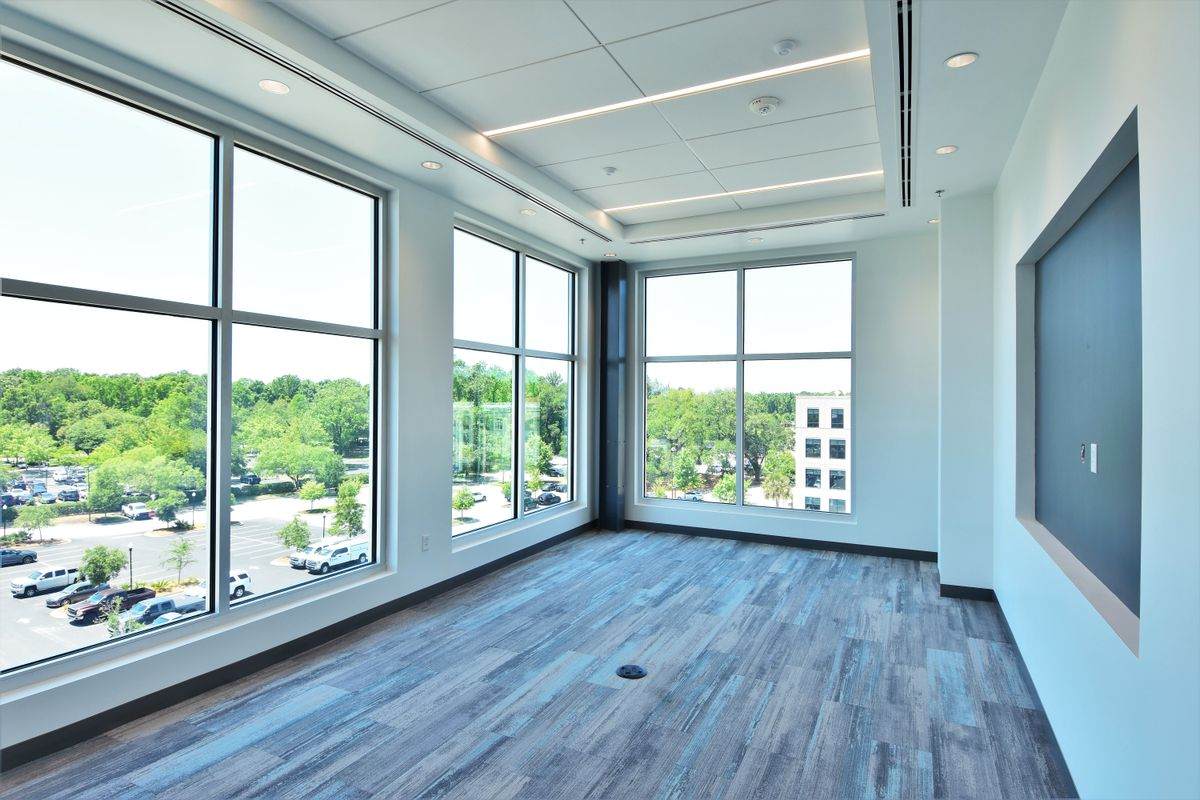 880 Island Park Dr - Photo 1