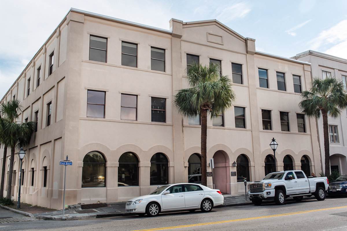 174 Bay St - Photo 1