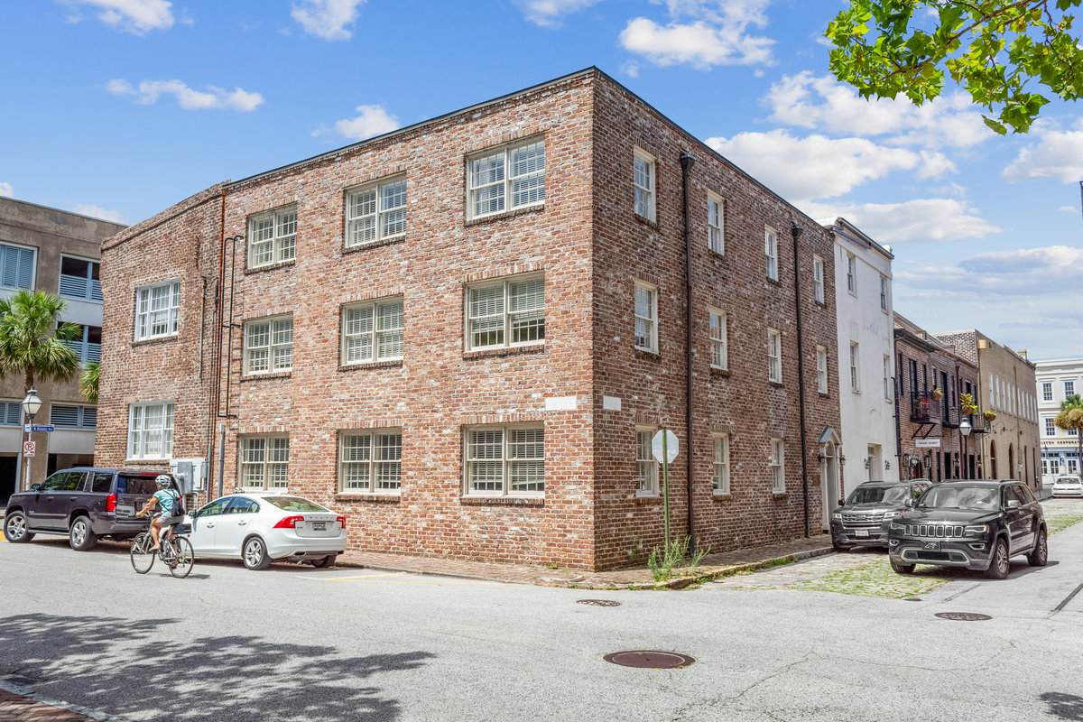 1/3 Cordes Street - Photo 1