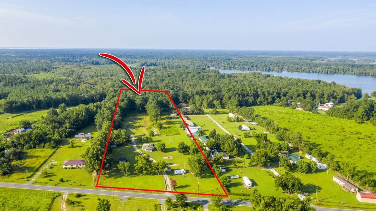 1077 Thomas Walters Rd - Photo 1