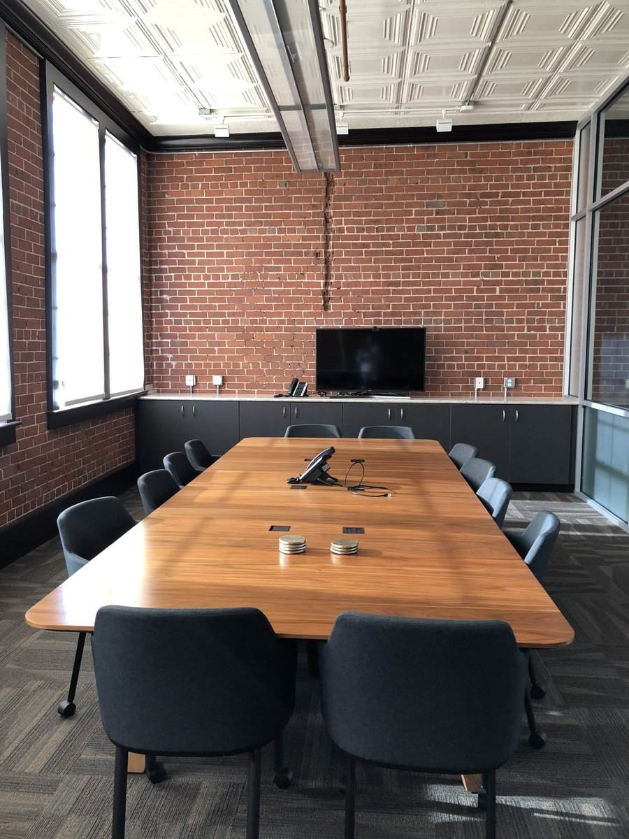 484 King St - Photo 1