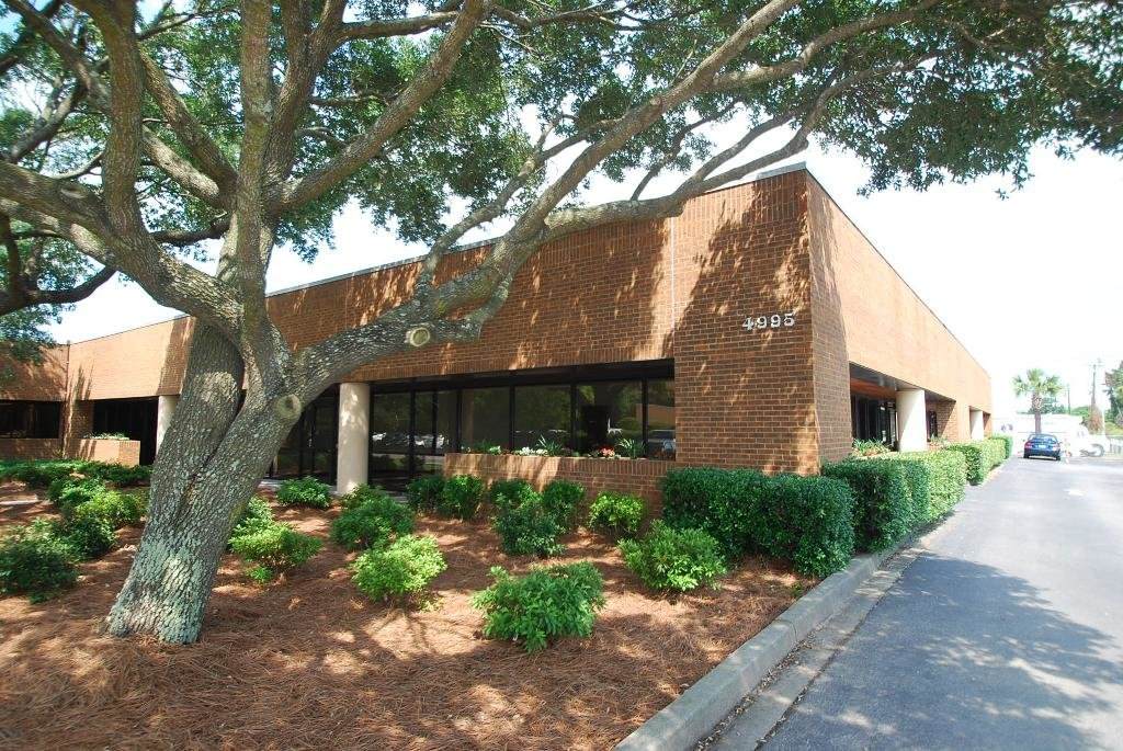 4995 Lacross Rd - Photo 1