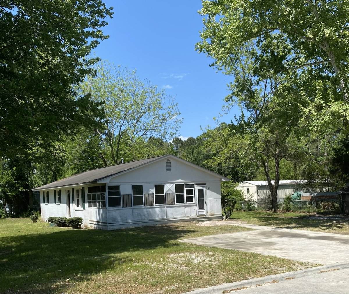 890 Orangeburg Rd - Photo 1