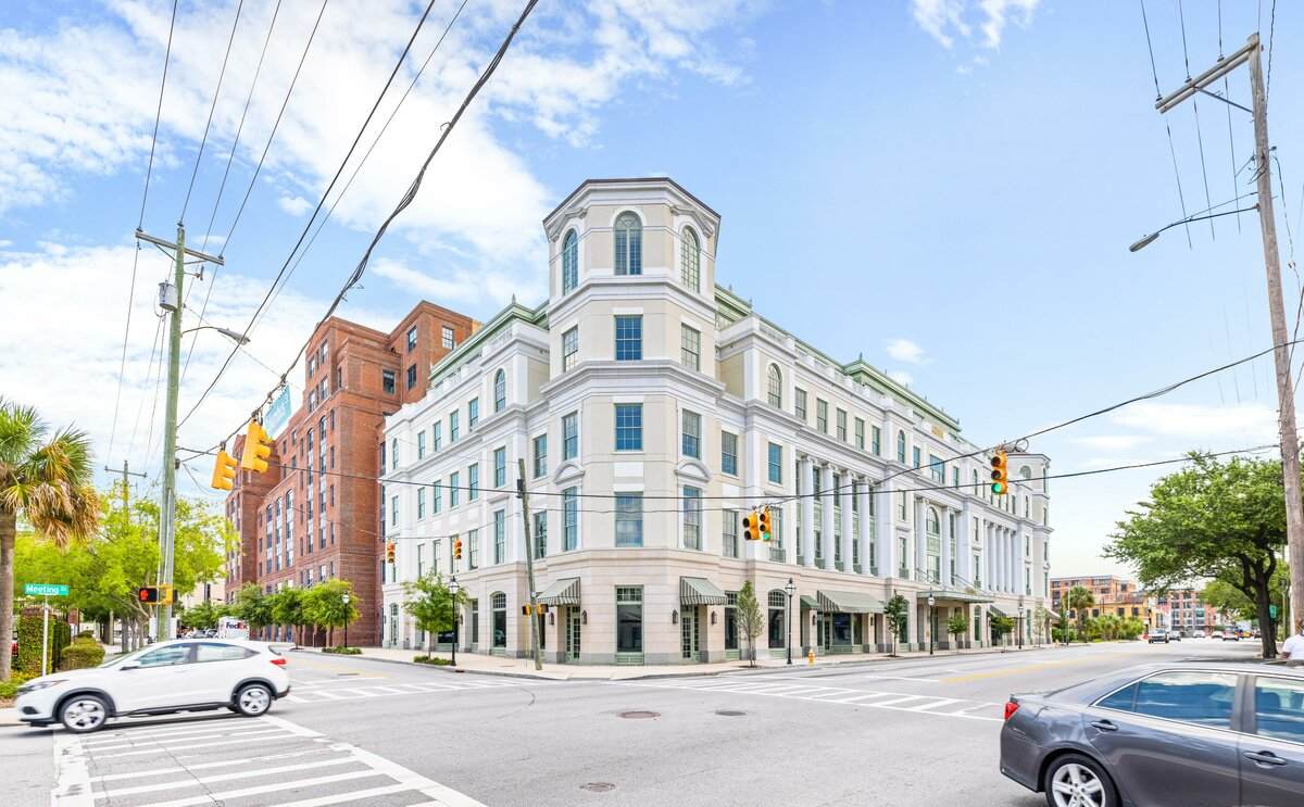 128 Columbus St - Photo 1