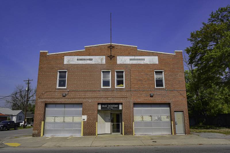 2006 Reynolds Ave - Photo 1