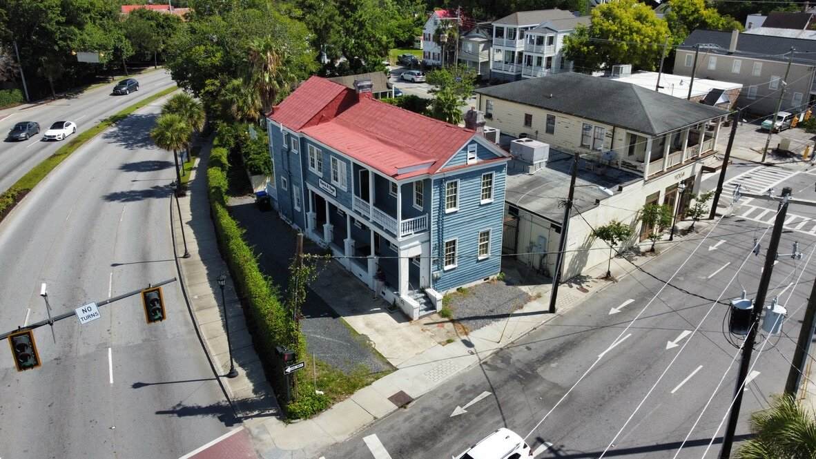 180 Spring St - Photo 1