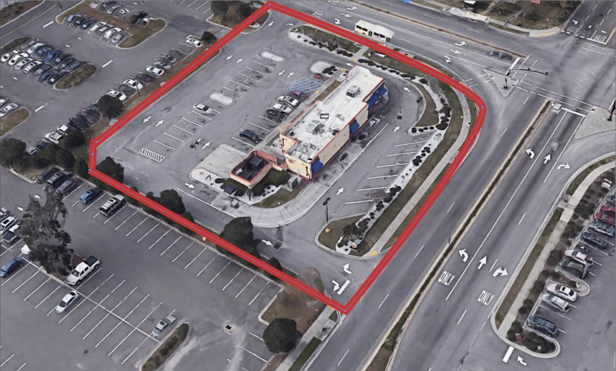 4820 Tanger Outlet Blvd - Photo 1
