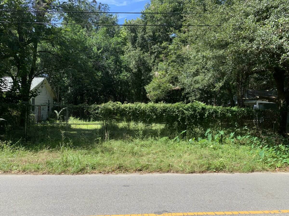 5725 Edison Ave - Photo 1