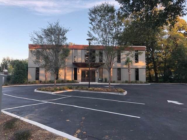 409 Coleman Blvd - Photo 1