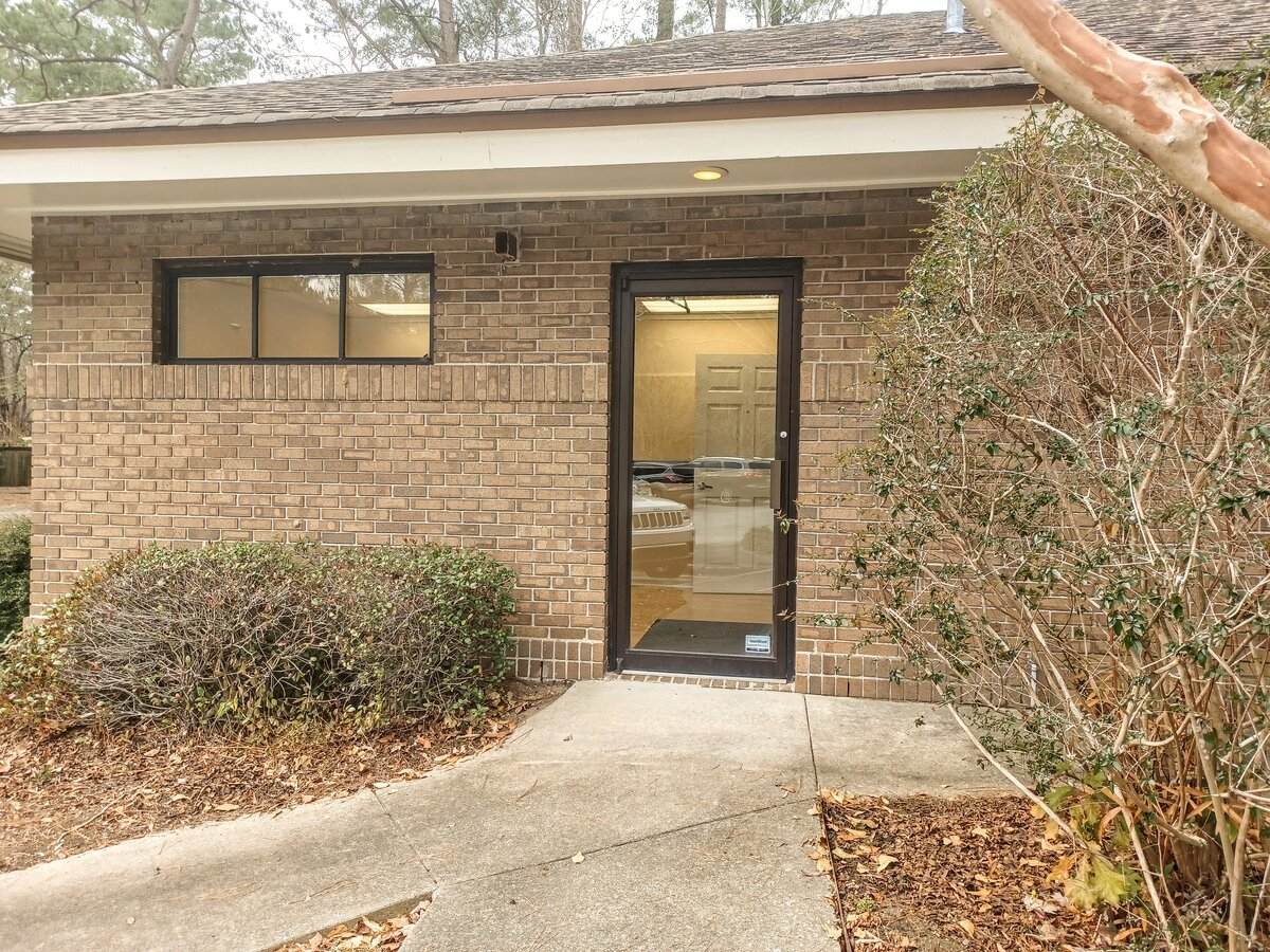 118 Springhall Dr - Photo 1