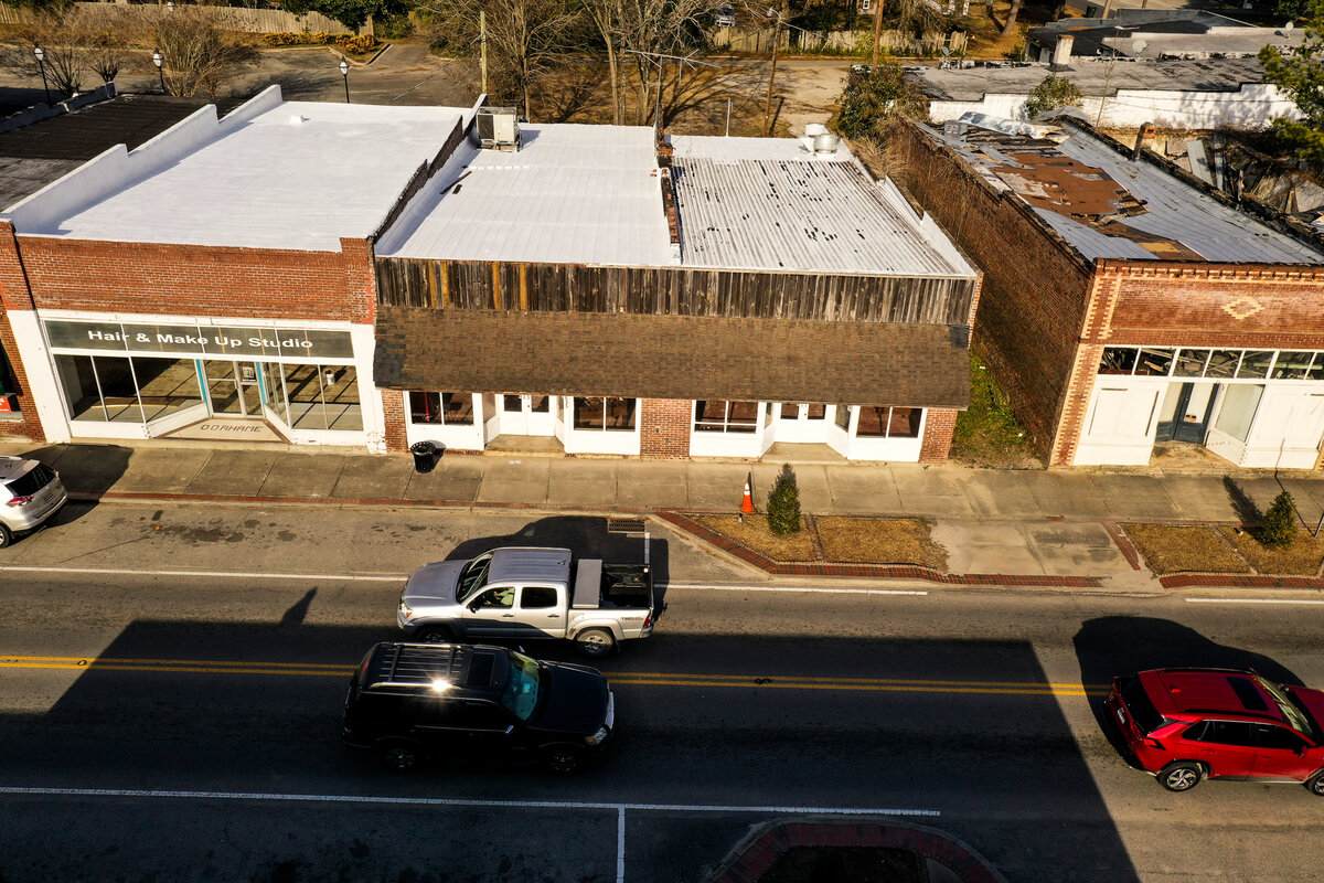8633 Old State Rd - Photo 1