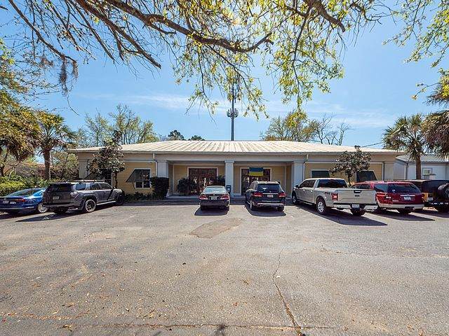 1525 Ashley River Rd - Photo 1