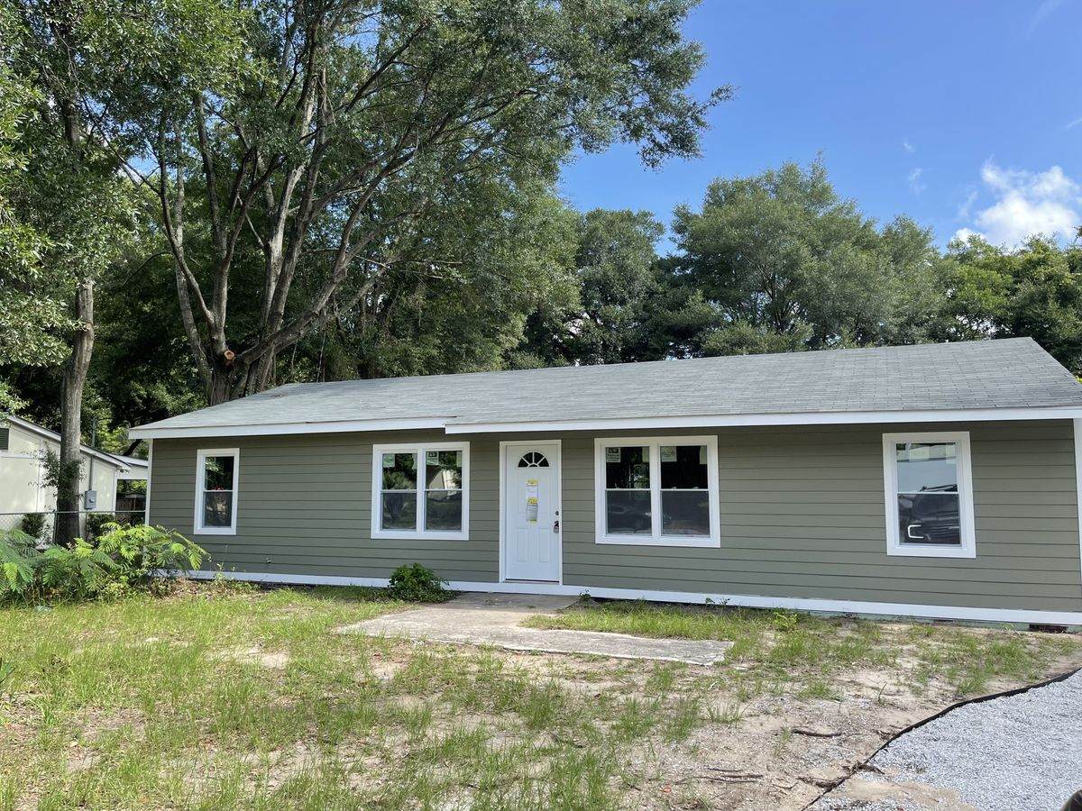 1783 Main Rd - Photo 1