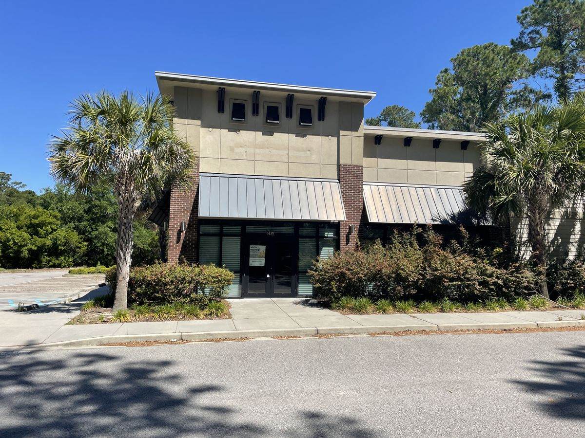 264 Robert Smalls Pkwy - Photo 1