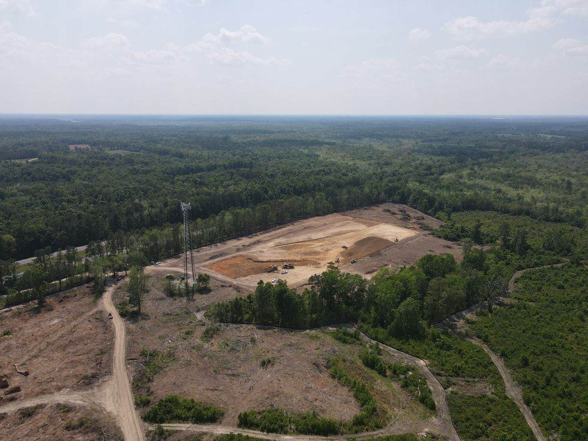 460 Strathmore Road - Photo 1