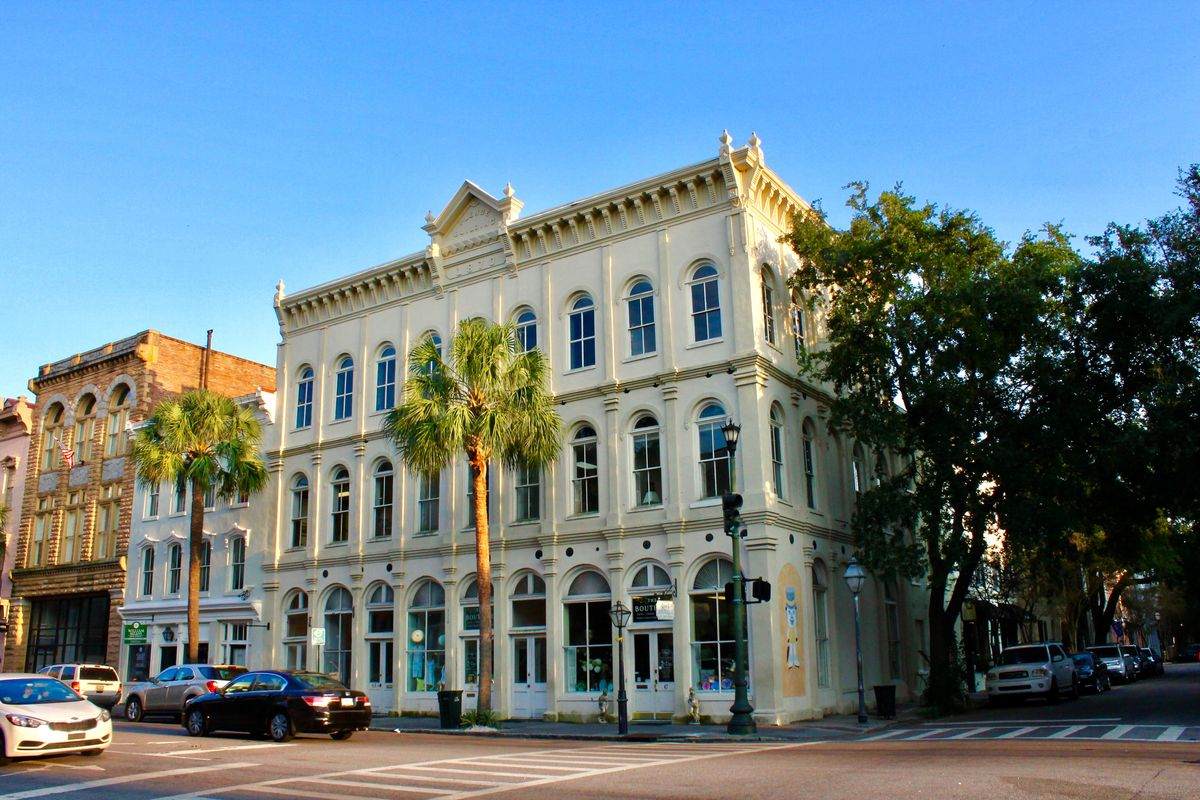 43 Broad St - Photo 1