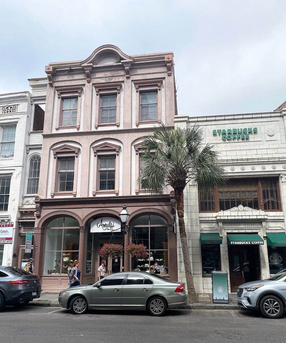 237 King St - Photo 1